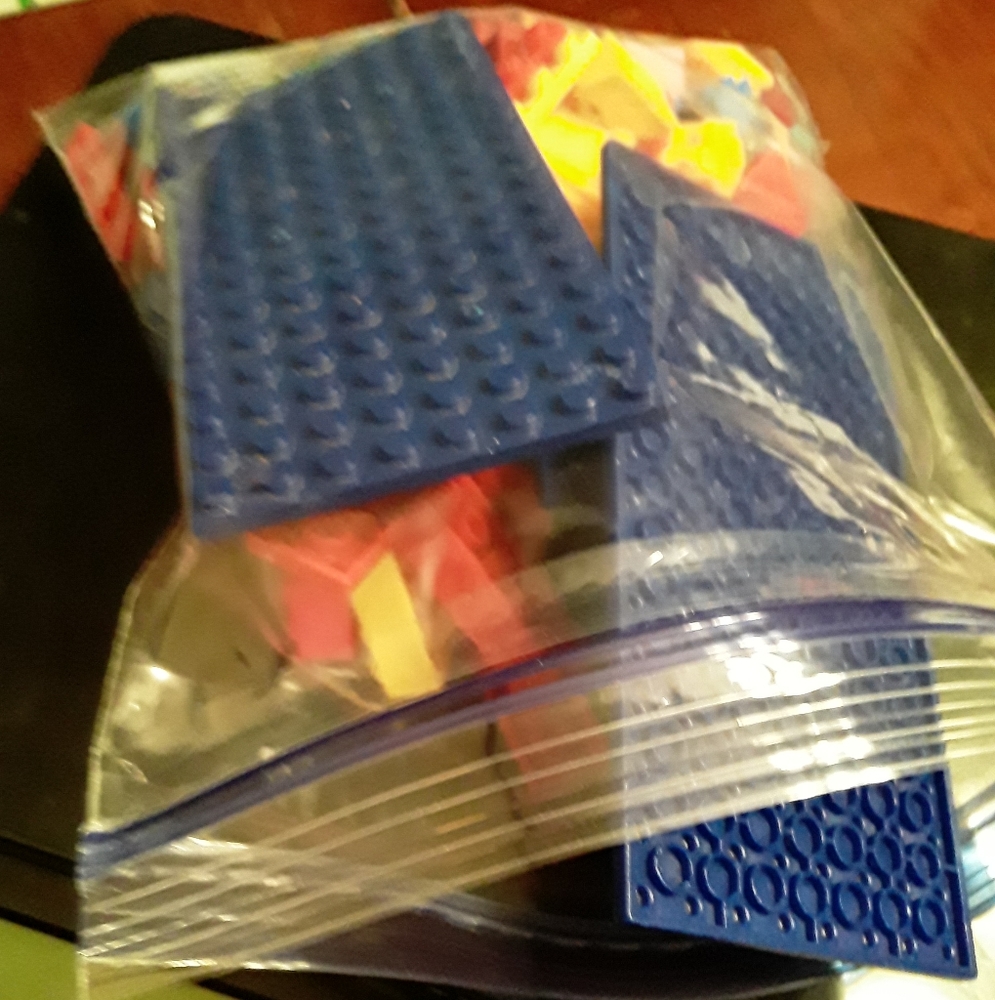 Mega blocks - Picture 2 of 3